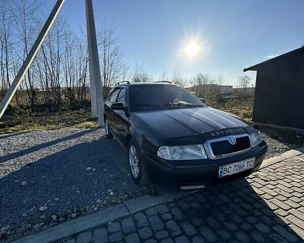 Черный Шкода Октавия, объемом двигателя 1.8 л и пробегом 300 тыс. км за 3700 $, фото 13 на Automoto.ua