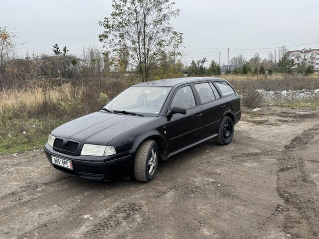Черный Шкода Октавия, объемом двигателя 1.9 л и пробегом 260 тыс. км за 1550 $, фото 2 на Automoto.ua