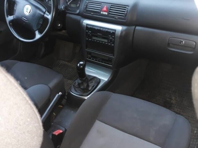 Черный Шкода Октавия, объемом двигателя 1.9 л и пробегом 285 тыс. км за 1930 $, фото 12 на Automoto.ua