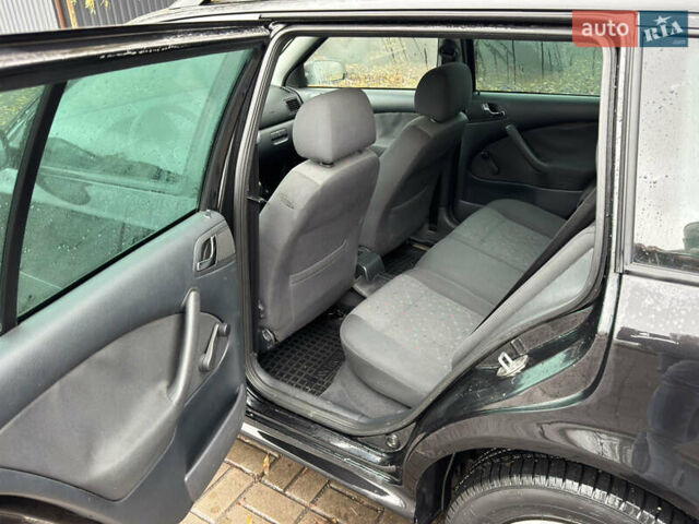 Черный Шкода Октавия, объемом двигателя 1.6 л и пробегом 215 тыс. км за 4800 $, фото 9 на Automoto.ua