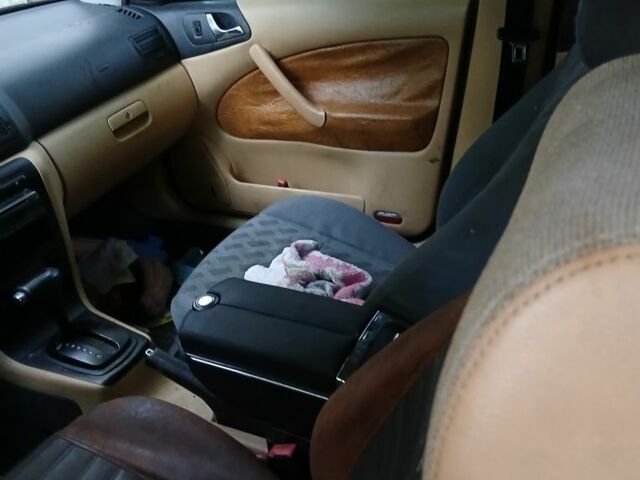 Черный Шкода Октавия, объемом двигателя 0 л и пробегом 400 тыс. км за 2700 $, фото 7 на Automoto.ua