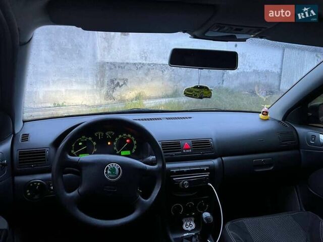 Чорний Шкода Октавія, об'ємом двигуна 1.6 л та пробігом 260 тис. км за 3950 $, фото 25 на Automoto.ua