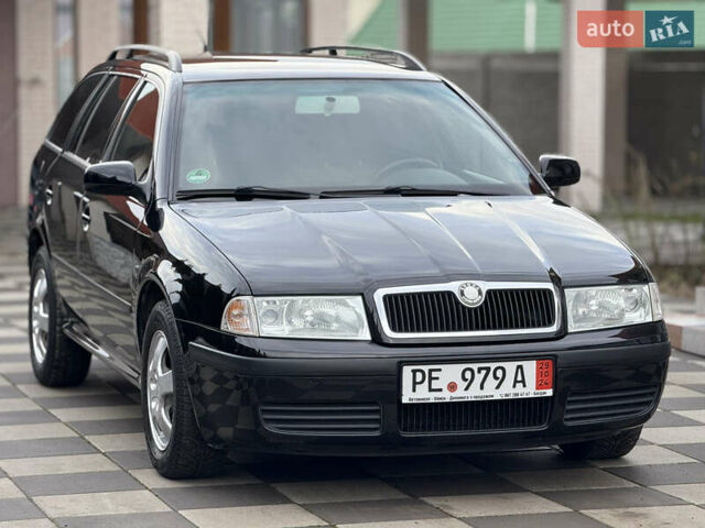 Черный Шкода Октавия, объемом двигателя 2 л и пробегом 286 тыс. км за 5400 $, фото 7 на Automoto.ua