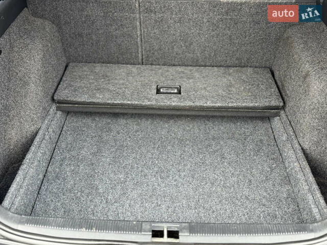 Черный Шкода Октавия, объемом двигателя 2 л и пробегом 286 тыс. км за 5400 $, фото 19 на Automoto.ua