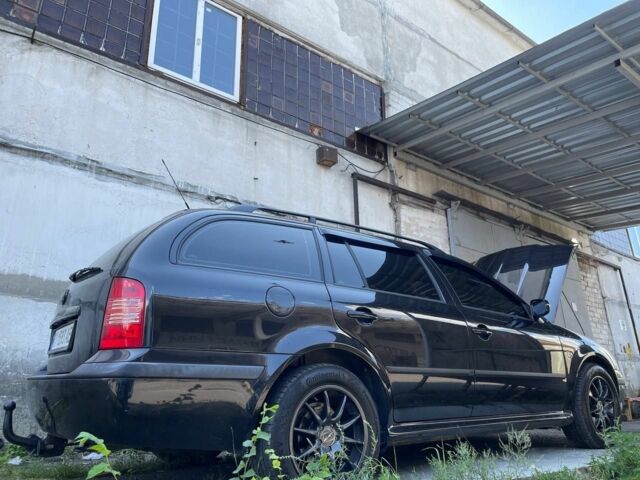 Шкода Октавія 2004 у Белой Церкве на Automoto.ua Чорний Шкода Октавія, об'ємом двигуна 1.6 л та пробігом 230 тис. км за 4800 $, фото 1 на Automoto.ua