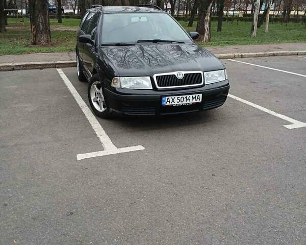 Чорний Шкода Октавія, об'ємом двигуна 1.6 л та пробігом 274 тис. км за 3950 $, фото 1 на Automoto.ua