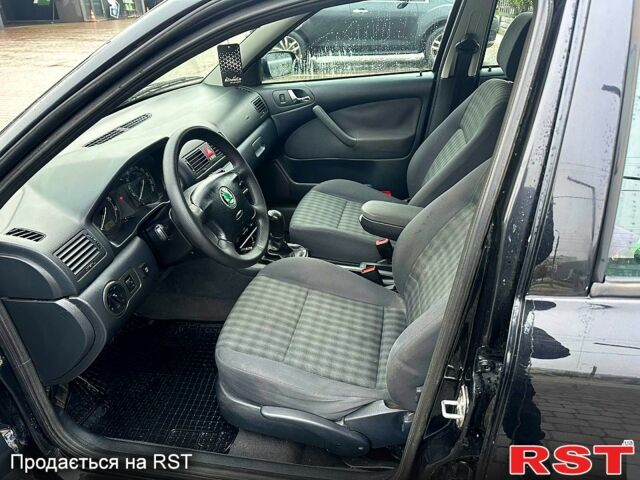 Чорний Шкода Октавія, об'ємом двигуна 1.6 л та пробігом 261 тис. км за 5700 $, фото 9 на Automoto.ua