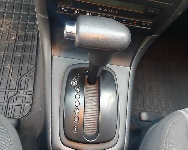 Черный Шкода Октавия, объемом двигателя 1.78 л и пробегом 223 тыс. км за 5500 $, фото 125 на Automoto.ua
