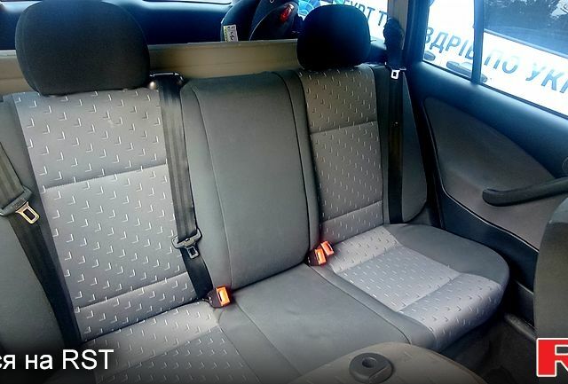 Черный Шкода Октавия, объемом двигателя 1.6 л и пробегом 200 тыс. км за 6000 $, фото 12 на Automoto.ua