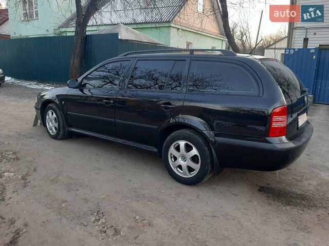 Черный Шкода Октавия, объемом двигателя 1.78 л и пробегом 223 тыс. км за 5500 $, фото 18 на Automoto.ua