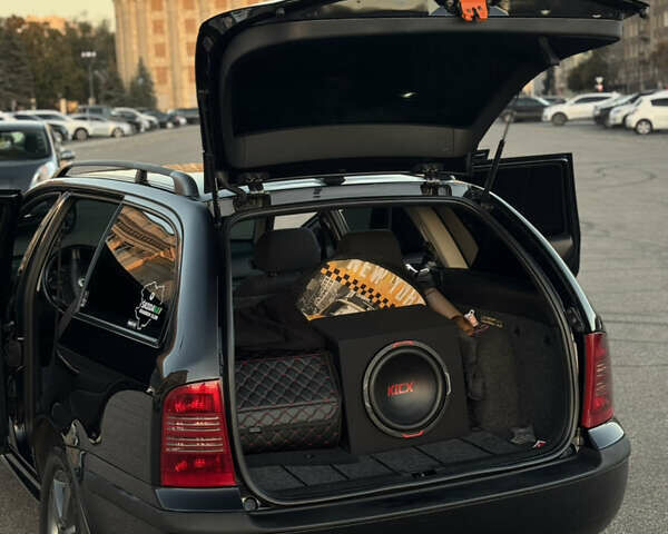 Черный Шкода Октавия, объемом двигателя 1.78 л и пробегом 338 тыс. км за 6500 $, фото 22 на Automoto.ua