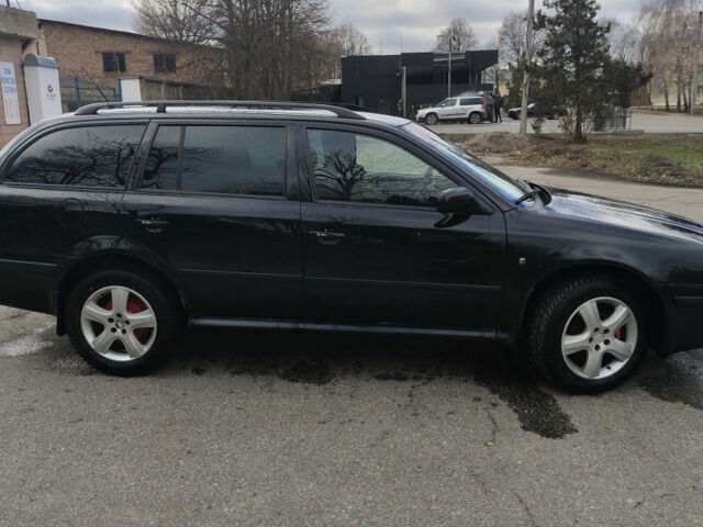 Черный Шкода Октавия, объемом двигателя 1.6 л и пробегом 255 тыс. км за 5500 $, фото 6 на Automoto.ua