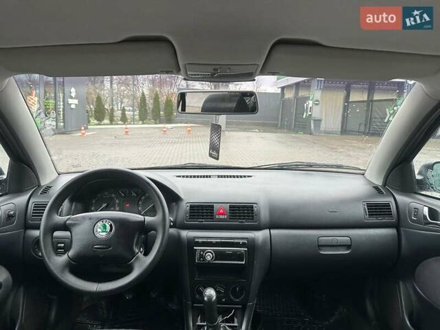 Черный Шкода Октавия, объемом двигателя 1.6 л и пробегом 261 тыс. км за 5700 $, фото 14 на Automoto.ua