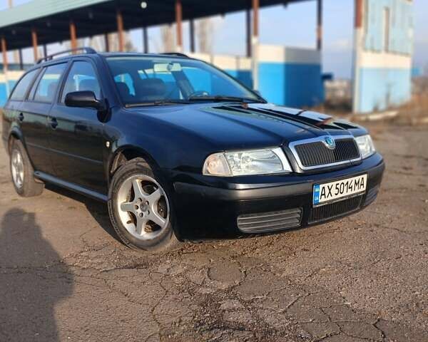 Черный Шкода Октавия, объемом двигателя 1.6 л и пробегом 274 тыс. км за 4250 $, фото 8 на Automoto.ua