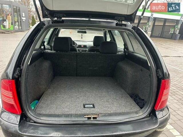 Черный Шкода Октавия, объемом двигателя 1.6 л и пробегом 261 тыс. км за 5700 $, фото 20 на Automoto.ua