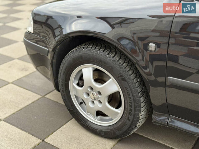 Черный Шкода Октавия, объемом двигателя 2 л и пробегом 286 тыс. км за 5400 $, фото 22 на Automoto.ua