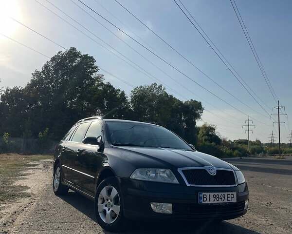 Черный Шкода Октавия, объемом двигателя 1.6 л и пробегом 268 тыс. км за 5700 $, фото 1 на Automoto.ua