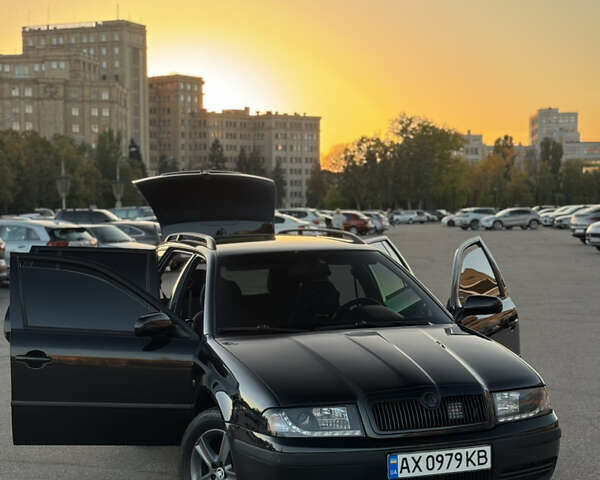Черный Шкода Октавия, объемом двигателя 1.78 л и пробегом 338 тыс. км за 6500 $, фото 1 на Automoto.ua