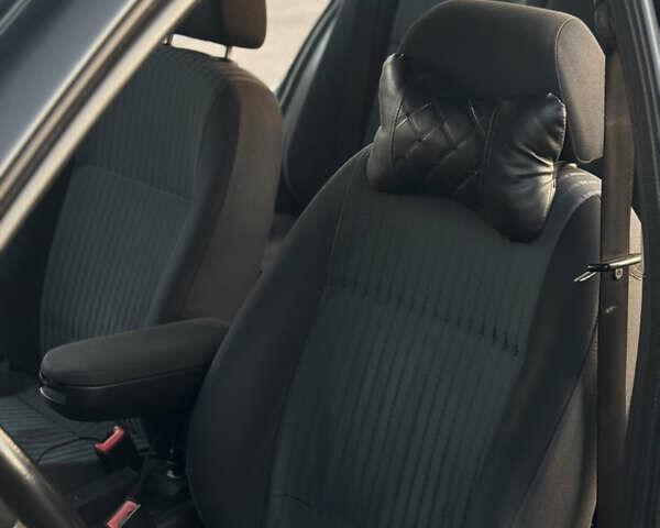 Черный Шкода Октавия, объемом двигателя 1.78 л и пробегом 338 тыс. км за 6500 $, фото 11 на Automoto.ua