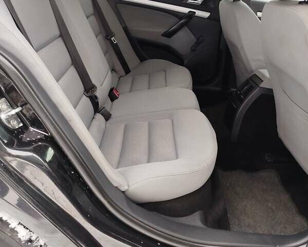 Чорний Шкода Октавія, об'ємом двигуна 1.6 л та пробігом 207 тис. км за 5700 $, фото 21 на Automoto.ua