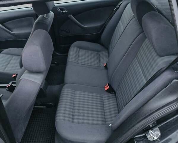 Чорний Шкода Октавія, об'ємом двигуна 1.6 л та пробігом 275 тис. км за 4650 $, фото 21 на Automoto.ua