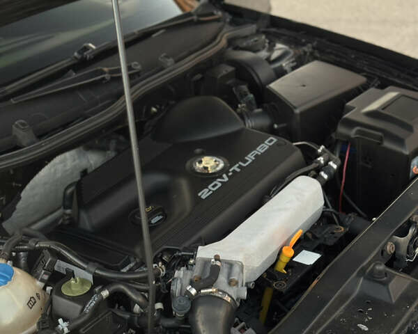 Черный Шкода Октавия, объемом двигателя 1.78 л и пробегом 338 тыс. км за 6500 $, фото 12 на Automoto.ua