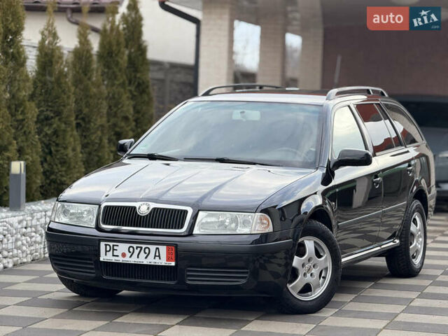 Черный Шкода Октавия, объемом двигателя 2 л и пробегом 286 тыс. км за 5400 $, фото 1 на Automoto.ua