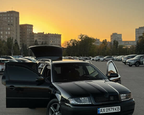 Черный Шкода Октавия, объемом двигателя 1.78 л и пробегом 338 тыс. км за 6500 $, фото 3 на Automoto.ua