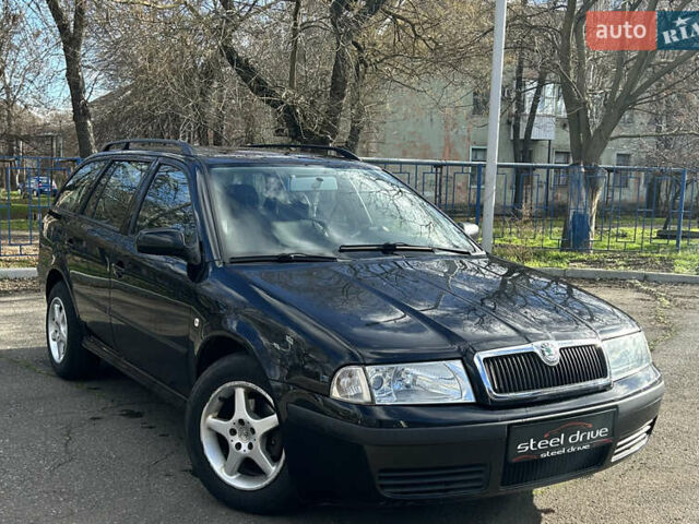 Чорний Шкода Октавія, об'ємом двигуна 1.6 л та пробігом 274 тис. км за 4699 $, фото 2 на Automoto.ua