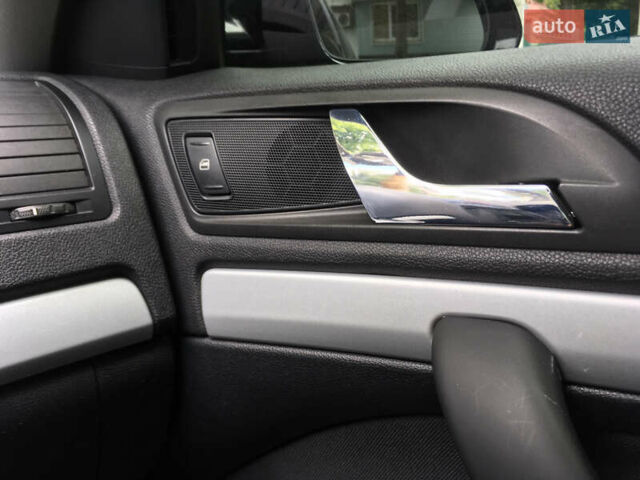 Чорний Шкода Октавія, об'ємом двигуна 1.6 л та пробігом 222 тис. км за 5700 $, фото 11 на Automoto.ua