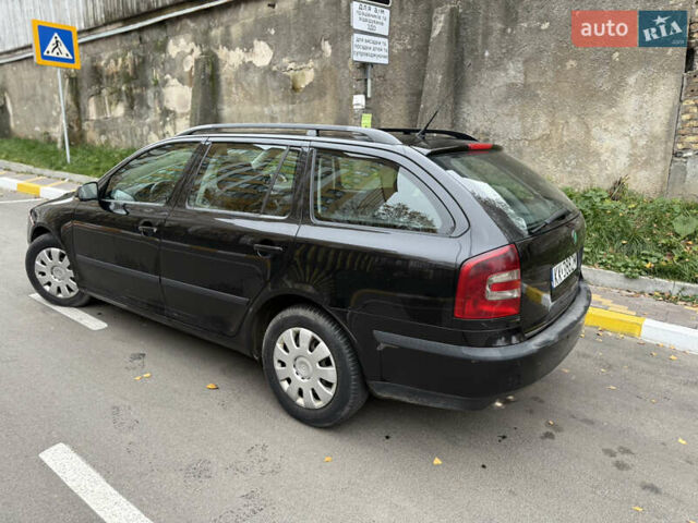 Черный Шкода Октавия, объемом двигателя 1.9 л и пробегом 300 тыс. км за 2950 $, фото 4 на Automoto.ua