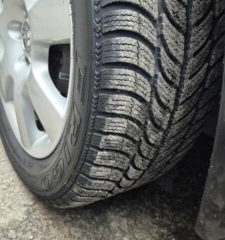 Черный Шкода Октавия, объемом двигателя 1.6 л и пробегом 217 тыс. км за 5700 $, фото 33 на Automoto.ua