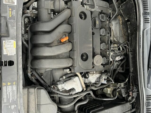 Черный Шкода Октавия, объемом двигателя 2 л и пробегом 184 тыс. км за 6250 $, фото 2 на Automoto.ua