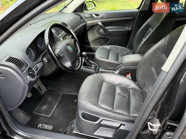 Чорний Шкода Октавія, об'ємом двигуна 1.6 л та пробігом 240 тис. км за 6800 $, фото 42 на Automoto.ua