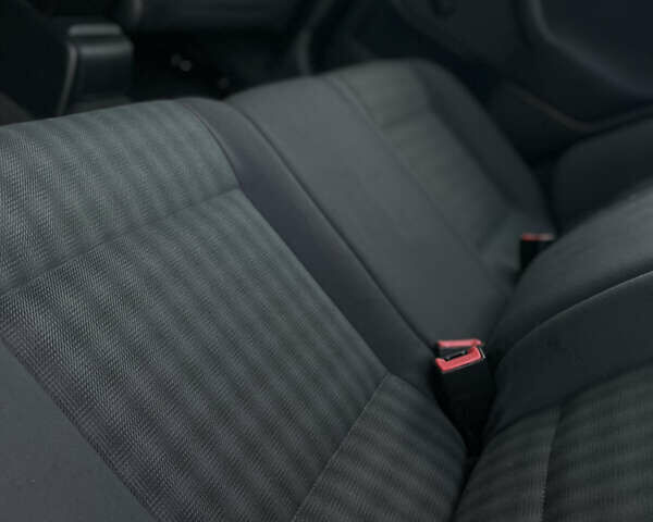 Черный Шкода Октавия, объемом двигателя 1.6 л и пробегом 169 тыс. км за 5850 $, фото 34 на Automoto.ua