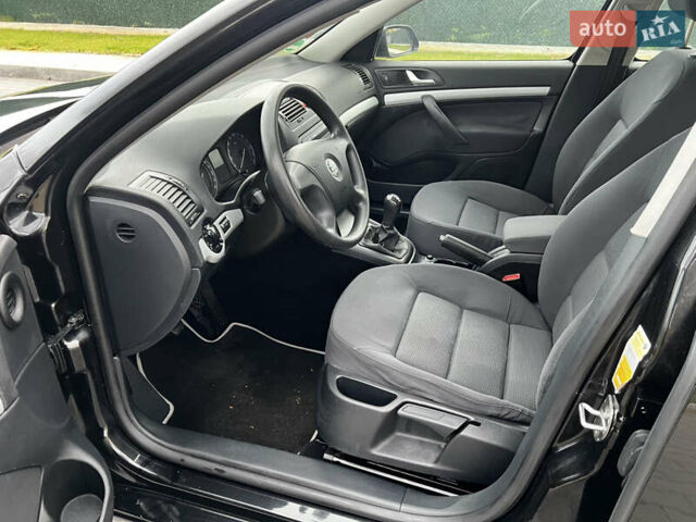 Шкода Октавія 2005 у Луцьку на Automoto.ua Чорний Шкода Октавія, об'ємом двигуна 1.6 л та пробігом 191 тис. км за 5500 $, фото 9 на Automoto.ua