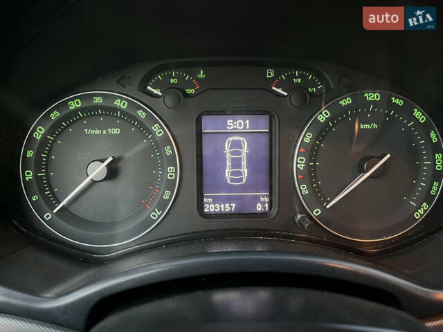 Черный Шкода Октавия, объемом двигателя 1.6 л и пробегом 203 тыс. км за 6300 $, фото 33 на Automoto.ua