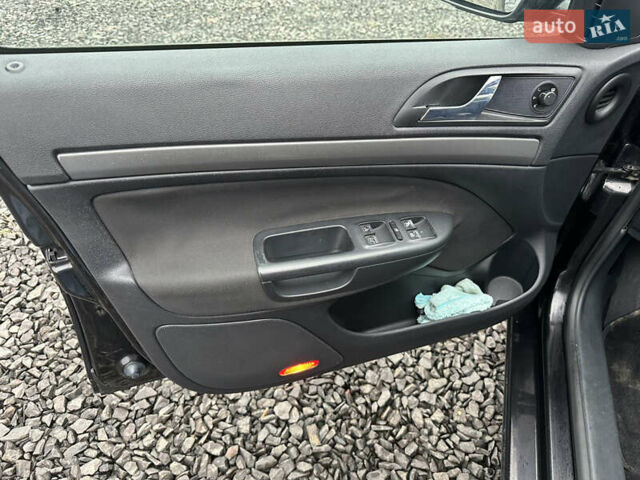 Черный Шкода Октавия, объемом двигателя 1.98 л и пробегом 259 тыс. км за 4999 $, фото 30 на Automoto.ua