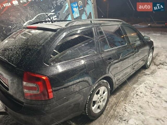 Черный Шкода Октавия, объемом двигателя 1.6 л и пробегом 183 тыс. км за 5900 $, фото 3 на Automoto.ua