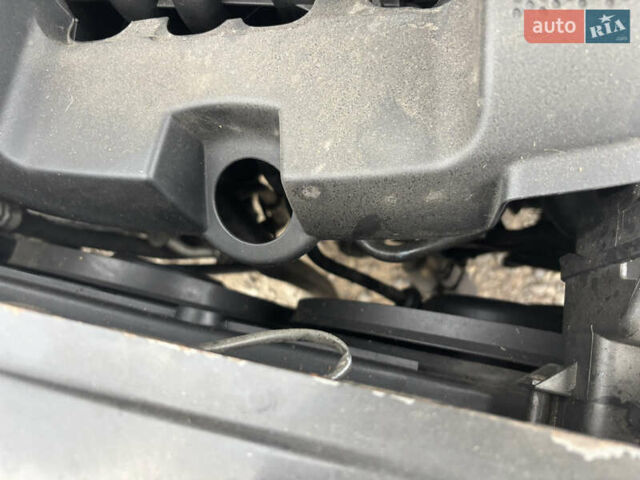 Черный Шкода Октавия, объемом двигателя 1.6 л и пробегом 270 тыс. км за 3500 $, фото 1 на Automoto.ua