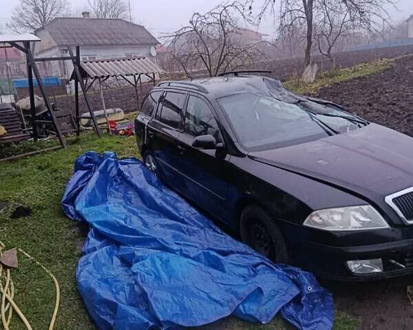 Черный Шкода Октавия, объемом двигателя 1.6 л и пробегом 210 тыс. км за 2000 $, фото 3 на Automoto.ua