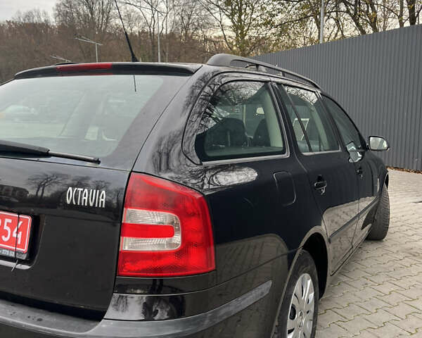 Черный Шкода Октавия, объемом двигателя 2 л и пробегом 181 тыс. км за 6250 $, фото 11 на Automoto.ua