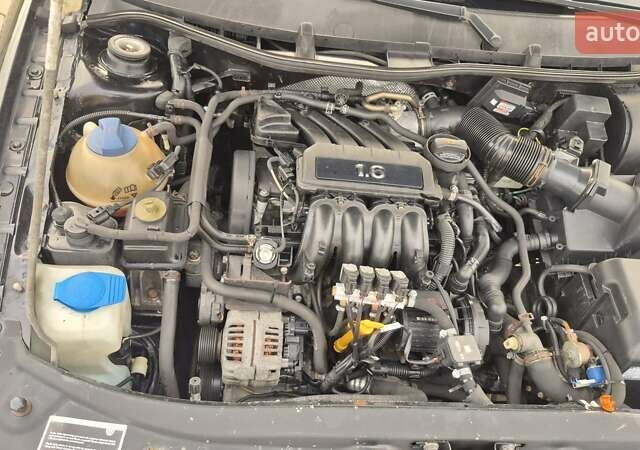 Черный Шкода Октавия, объемом двигателя 1.6 л и пробегом 217 тыс. км за 5700 $, фото 28 на Automoto.ua