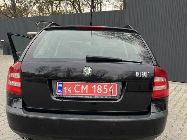 Черный Шкода Октавия, объемом двигателя 2 л и пробегом 184 тыс. км за 6250 $, фото 13 на Automoto.ua