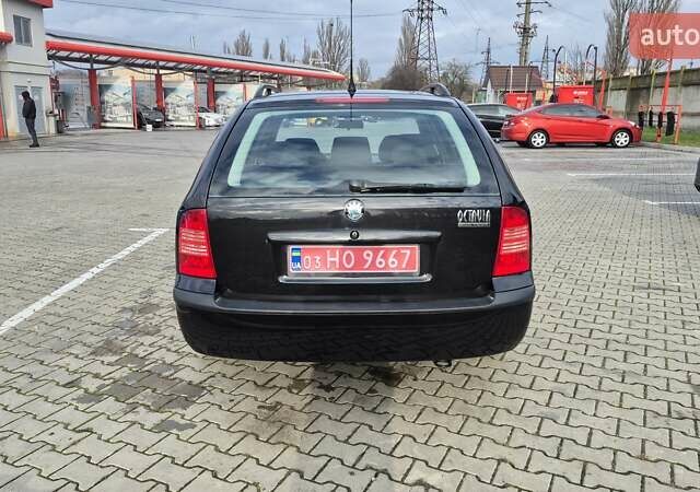Черный Шкода Октавия, объемом двигателя 1.6 л и пробегом 217 тыс. км за 5700 $, фото 16 на Automoto.ua
