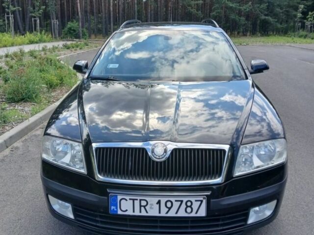 Черный Шкода Октавия, объемом двигателя 2 л и пробегом 257 тыс. км за 2350 $, фото 1 на Automoto.ua