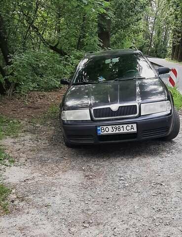 Черный Шкода Октавия, объемом двигателя 1.6 л и пробегом 420 тыс. км за 4900 $, фото 3 на Automoto.ua