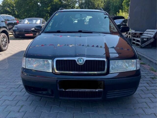 Черный Шкода Октавия, объемом двигателя 0 л и пробегом 217 тыс. км за 4700 $, фото 1 на Automoto.ua
