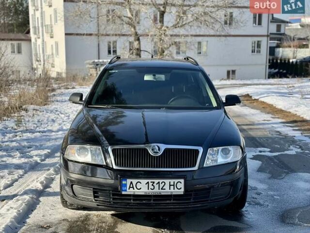Черный Шкода Октавия, объемом двигателя 1.9 л и пробегом 187 тыс. км за 4300 $, фото 1 на Automoto.ua