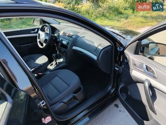 Чорний Шкода Октавія, об'ємом двигуна 1.6 л та пробігом 245 тис. км за 4850 $, фото 15 на Automoto.ua